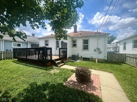 63 N 15th Avenue Beech Grove IN 46107