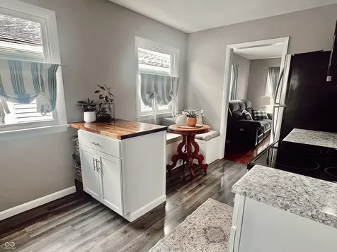 63 N 15th Avenue Beech Grove IN 46107