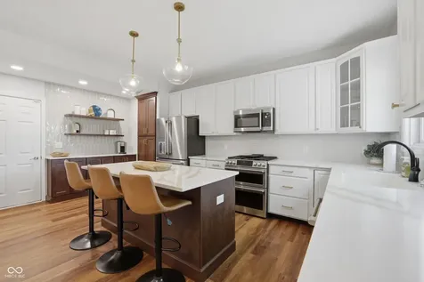 12034 Ashland Drive Fishers IN 46037