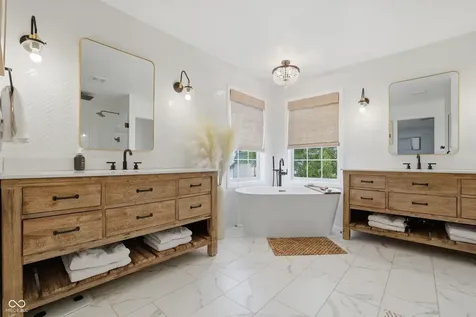 12034 Ashland Drive Fishers IN 46037