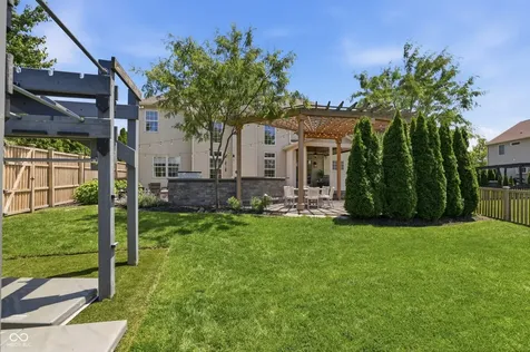 12034 Ashland Drive Fishers IN 46037