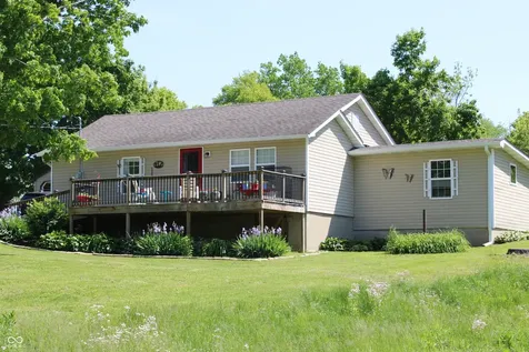 13517 N County Road 275 W Roachdale IN 46172