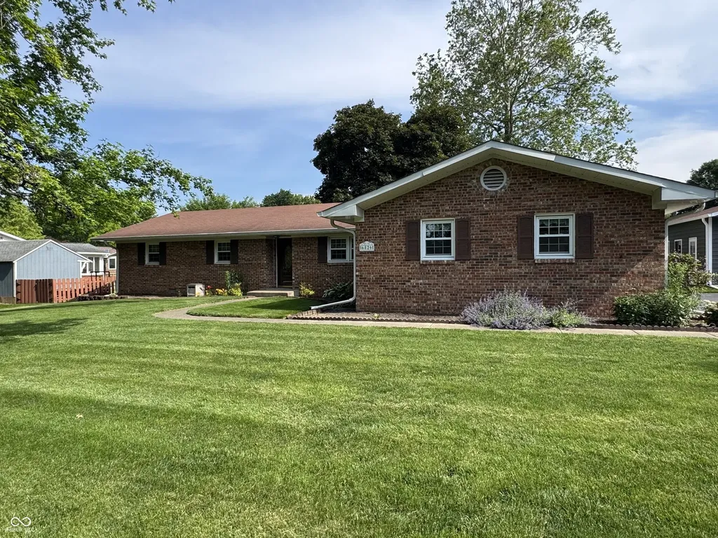 6826 Karyn Drive Avon IN 46123