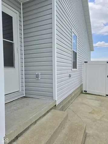 1677 W Kole Drive Greensburg IN 47240