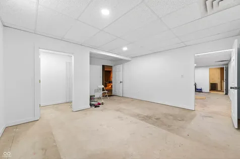 4190 W 100 N Bargersville IN 46106