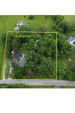 5210 W Southport Road Indianapolis IN 46221