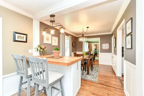 5144 Laurel Hall Drive Indianapolis IN 46226
