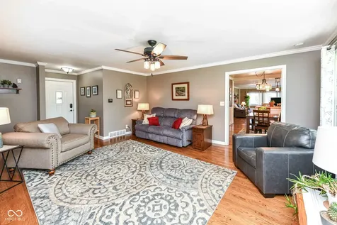 5144 Laurel Hall Drive Indianapolis IN 46226