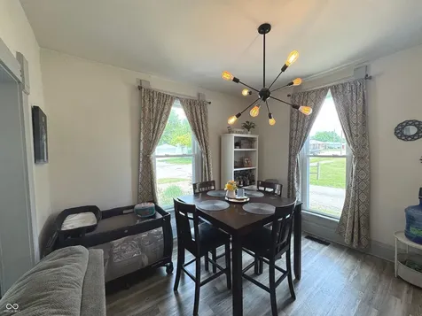 819 W 9th Street Rushville IN 46173