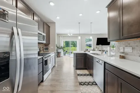 6599 Dunkirk Drive Mccordsville IN 46055