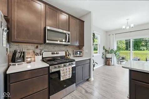 6599 Dunkirk Drive Mccordsville IN 46055