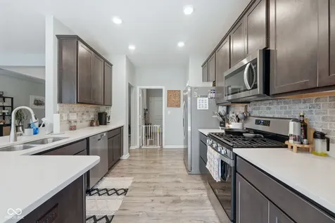 6599 Dunkirk Drive Mccordsville IN 46055
