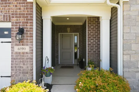 6599 Dunkirk Drive Mccordsville IN 46055