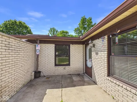 4406 Dartmouth Drive Anderson IN 46013
