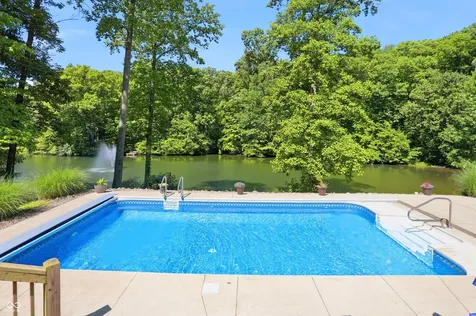 9279 New Harmony Road Martinsville IN 46151