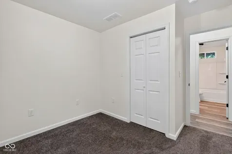 5364 N 14th Street Terre Haute IN 47805