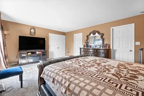 15108 Royal Grove Drive Noblesville IN 46060