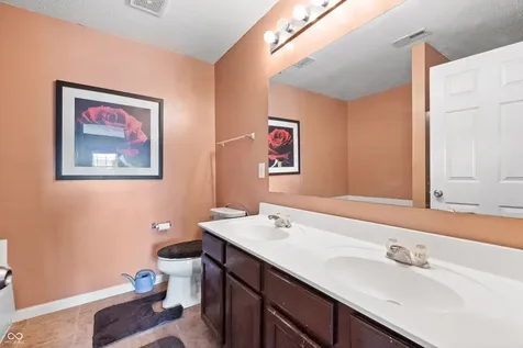 15108 Royal Grove Drive Noblesville IN 46060