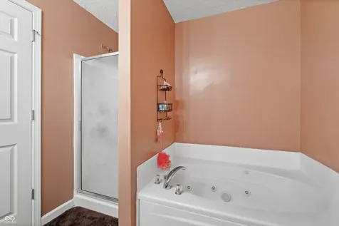 15108 Royal Grove Drive Noblesville IN 46060