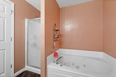 15108 Royal Grove Drive Noblesville IN 46060