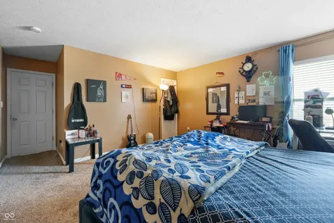 15108 Royal Grove Drive Noblesville IN 46060