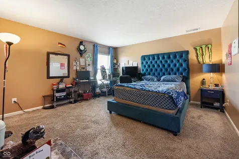15108 Royal Grove Drive Noblesville IN 46060