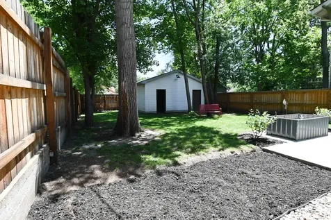 4321 N College Avenue Indianapolis IN 46205