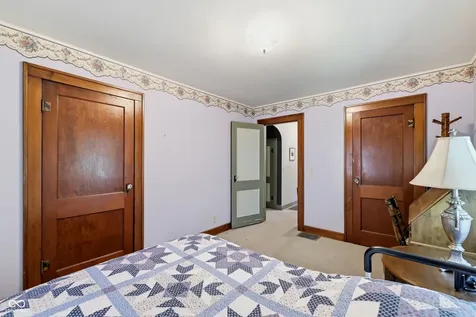 1189 S Morgantown Road Greenwood IN 46143