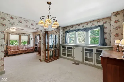 1189 S Morgantown Road Greenwood IN 46143