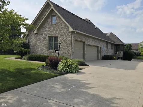 2434 Winfield Carmel IN 46032