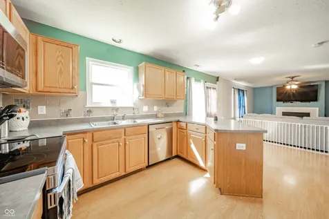 3859 Chancellor Drive Greenwood IN 46143