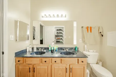 3859 Chancellor Drive Greenwood IN 46143