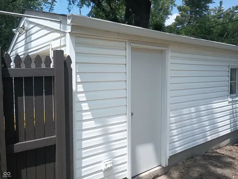 7394 E 54th Street Indianapolis IN 46226