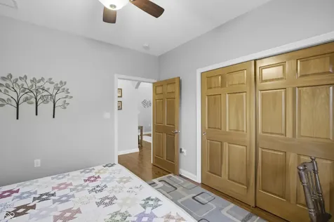 5176 Marco Drive Columbus IN 47203