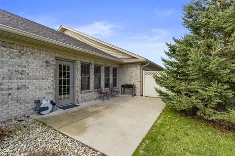 5176 Marco Drive Columbus IN 47203