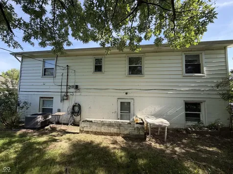 8415 E 34th Street Indianapolis IN 46226
