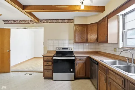 1519 Shannon Avenue Indianapolis IN 46201