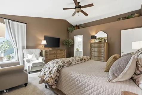 10827 Lexington Carmel IN 46280