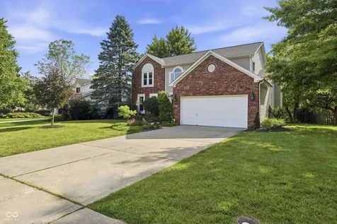 10827 Lexington Carmel IN 46280
