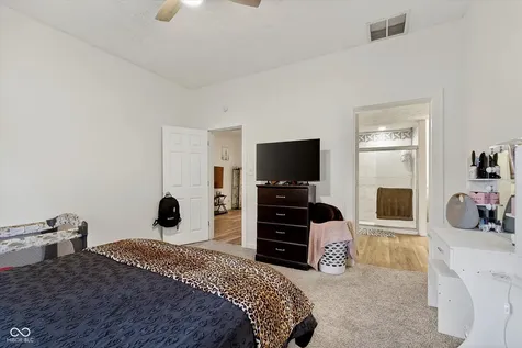 355 Blinn Avenue Frankfort IN 46041