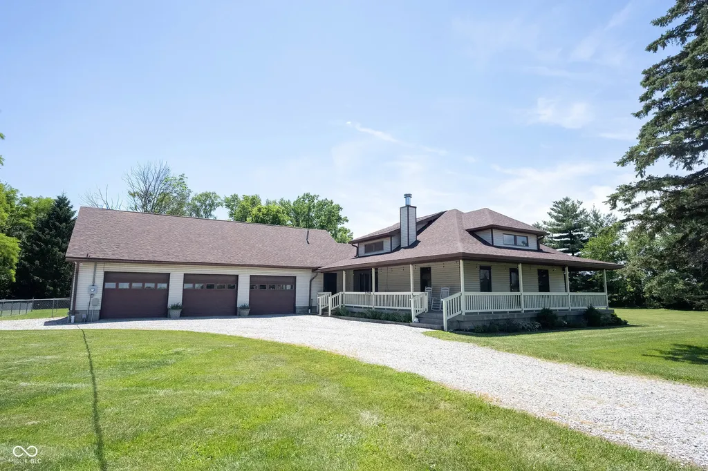 4269 E 200 N Greenfield IN 46140