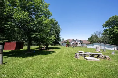 4269 E 200 N Greenfield IN 46140
