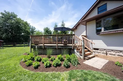 4269 E 200 N Greenfield IN 46140