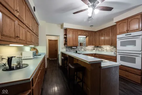 4269 E 200 N Greenfield IN 46140