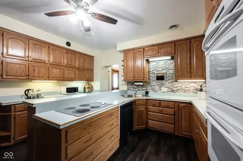 4269 E 200 N Greenfield IN 46140