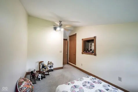 4269 E 200 N Greenfield IN 46140