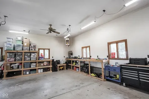 4269 E 200 N Greenfield IN 46140