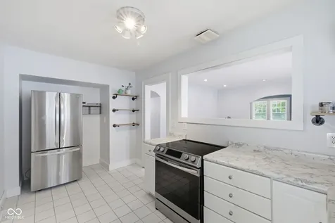 838 N Emerson Avenue Indianapolis IN 46219