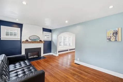 838 N Emerson Avenue Indianapolis IN 46219