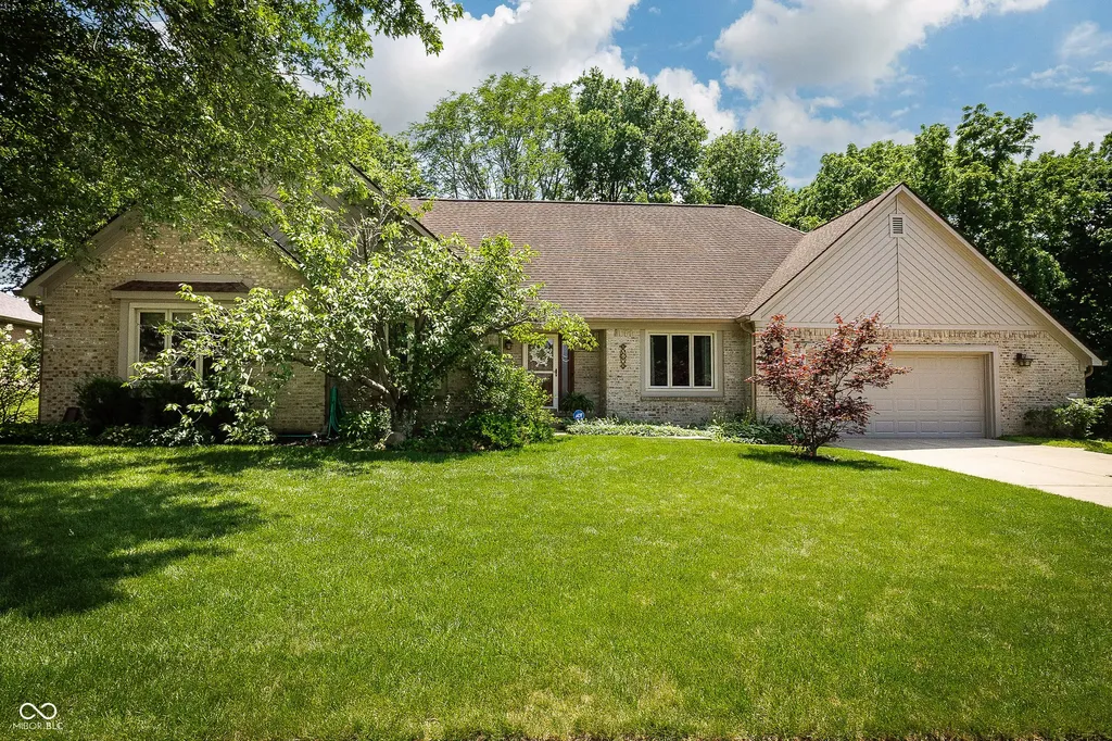 6767 Romeo Drive Avon IN 46123